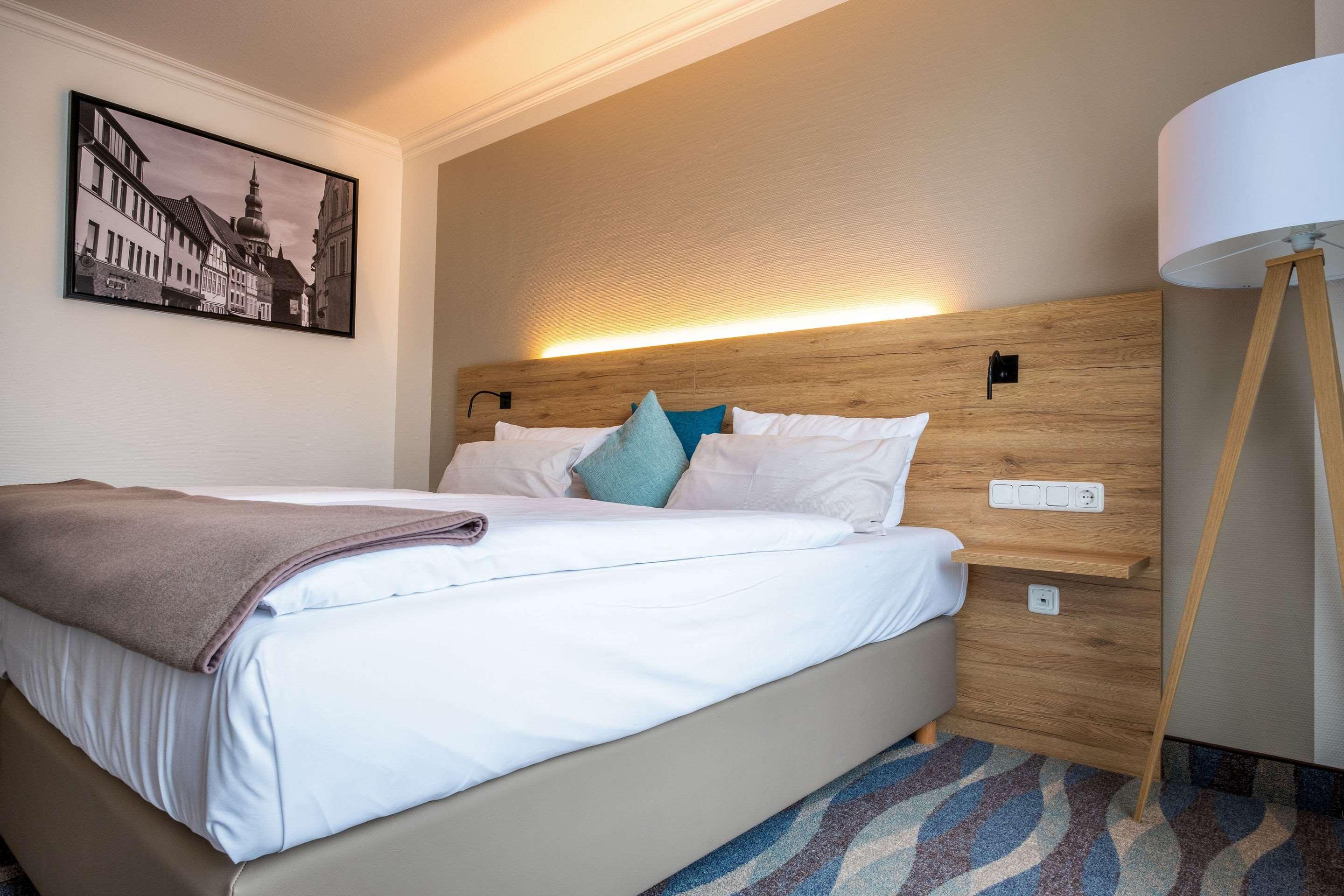 Quality Hotel Липщат Екстериор снимка