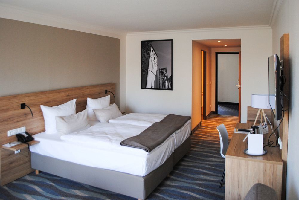 Quality Hotel Липщат Екстериор снимка