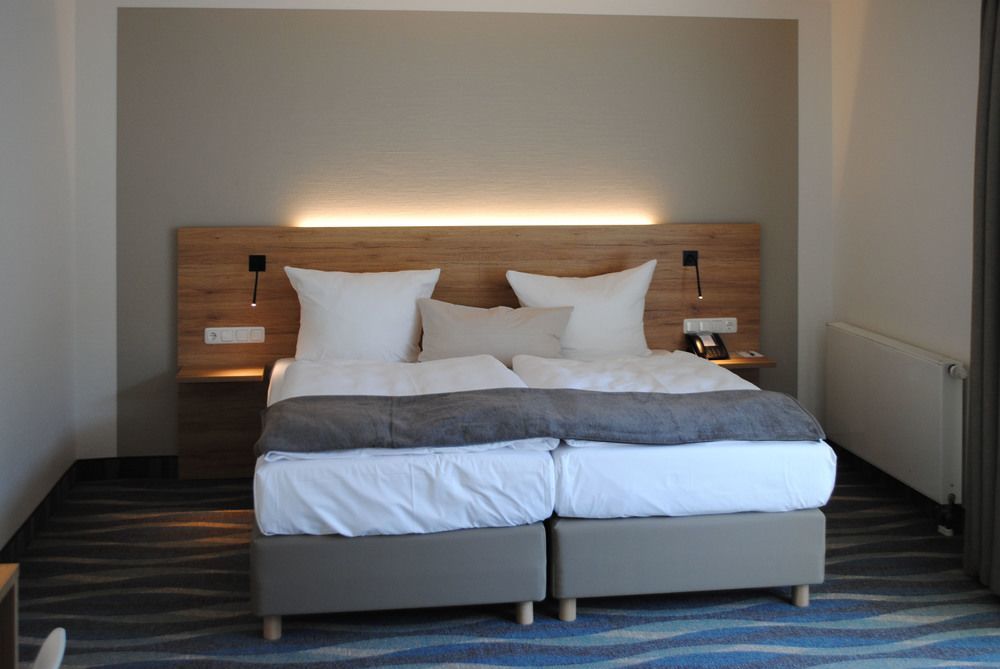 Quality Hotel Липщат Екстериор снимка